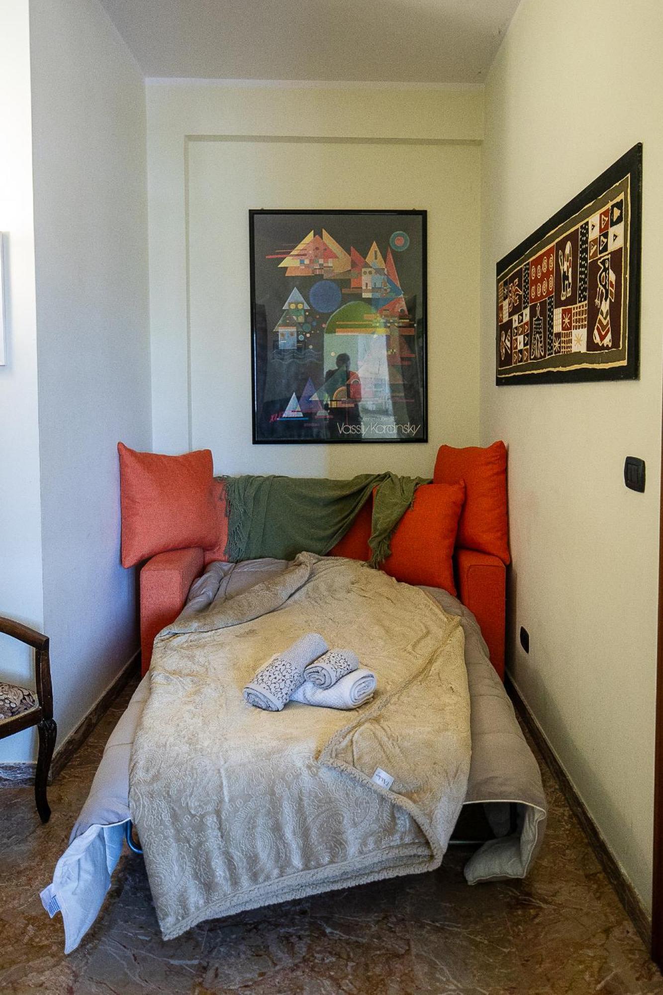 Corno Piccolo Cozy Home In L'Aquila City Center Exterior photo